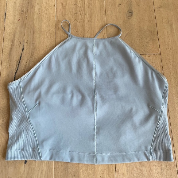 Nike Cropped Top With Built In Bra In Baby Blue Size XL - Picture 1 of 4